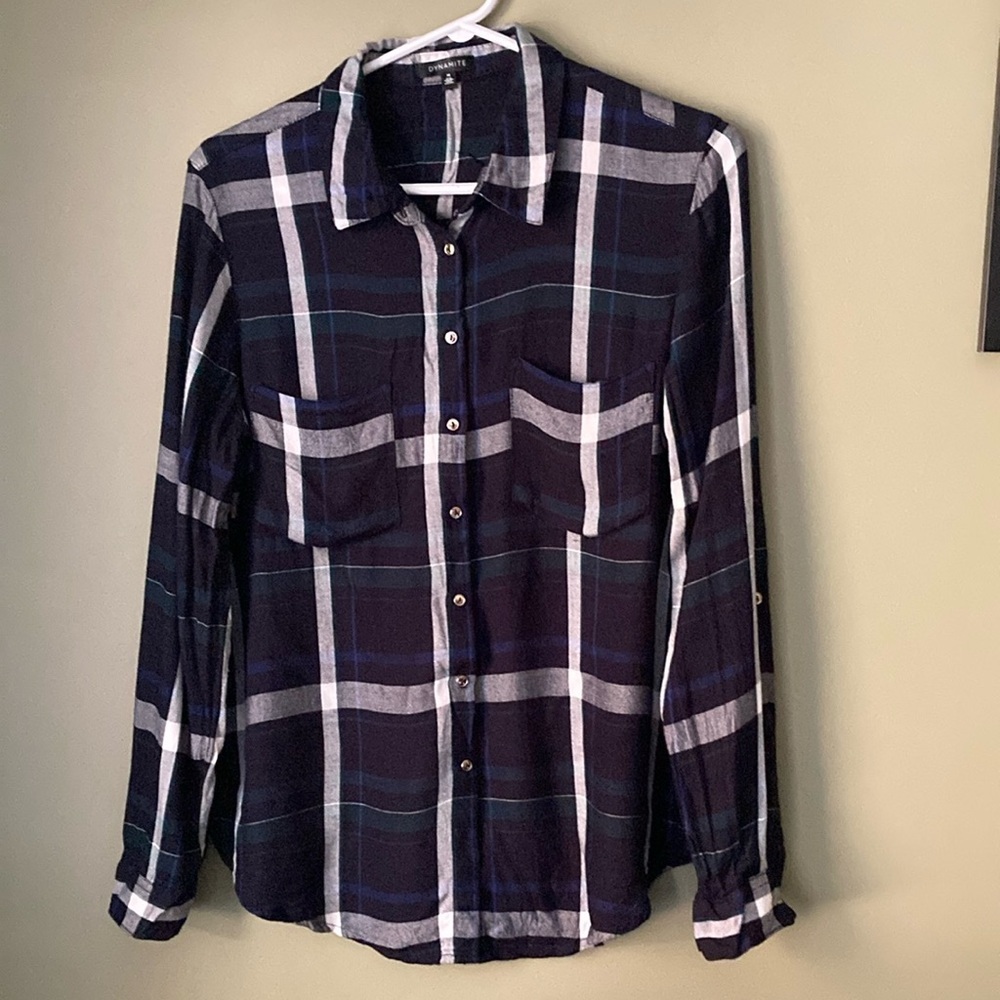 Dynamite blue green white plaid button down shirt with front pockets.